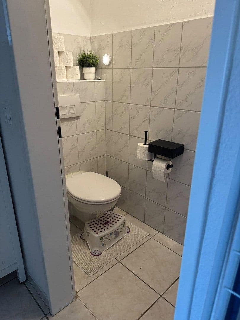 Prenájom bytu 4-izbový 112 m², Lindlar, Severné Porýnie - Westfálsko Prenájom bytu 4-izbový 112 m², Lindlar, Severné Porýnie - Westfálsko