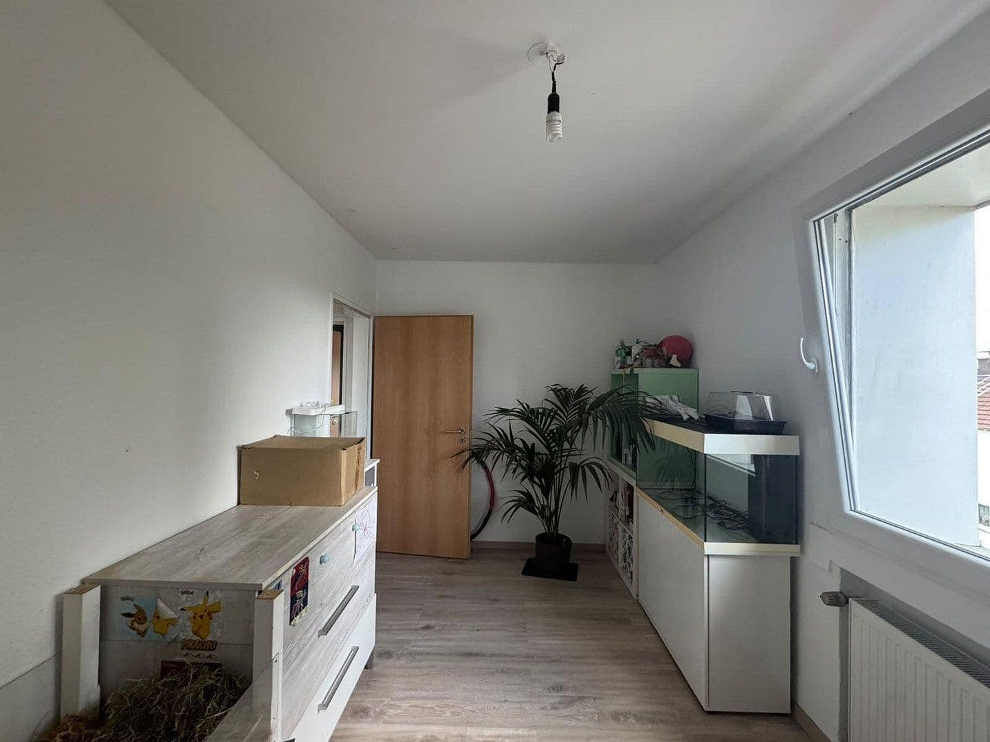 Prenájom bytu 4-izbový 112 m², Lindlar, Severné Porýnie - Westfálsko Prenájom bytu 4-izbový 112 m², Lindlar, Severné Porýnie - Westfálsko
