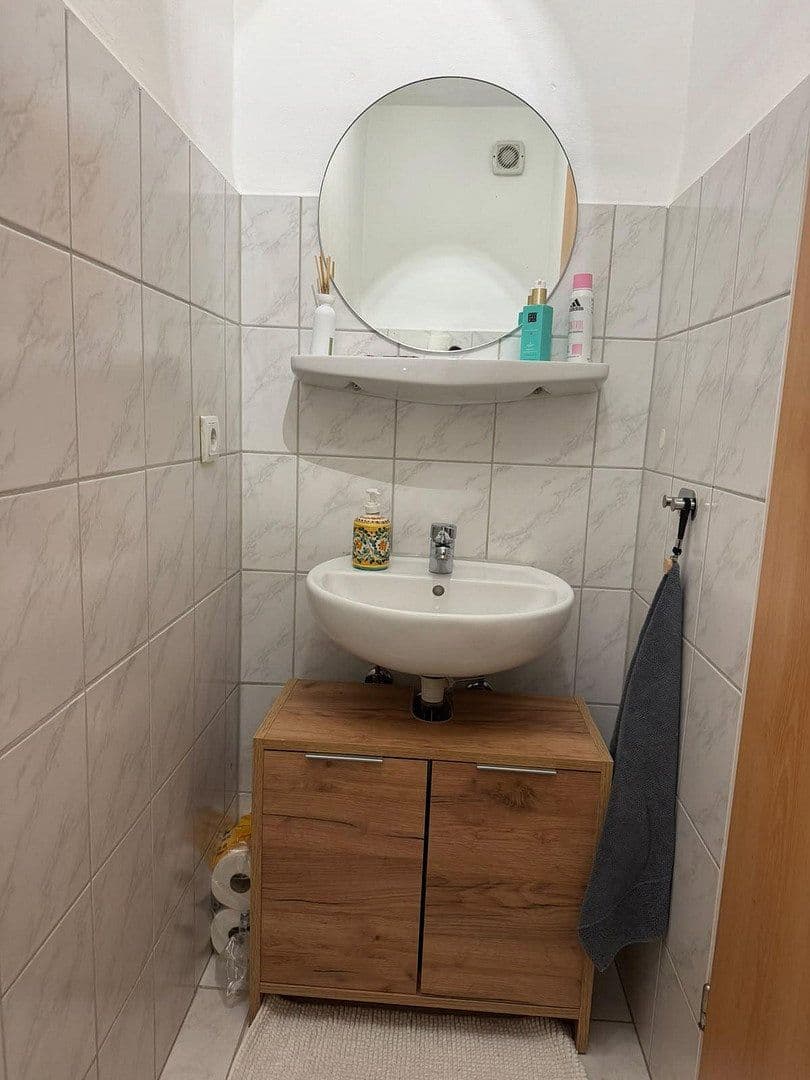 Prenájom bytu 4-izbový 112 m², Lindlar, Severné Porýnie - Westfálsko Prenájom bytu 4-izbový 112 m², Lindlar, Severné Porýnie - Westfálsko