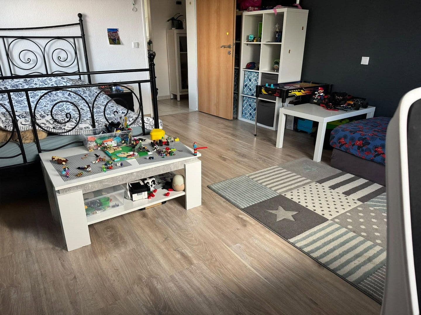 Prenájom bytu 4-izbový 112 m², Lindlar, Severné Porýnie - Westfálsko Prenájom bytu 4-izbový 112 m², Lindlar, Severné Porýnie - Westfálsko