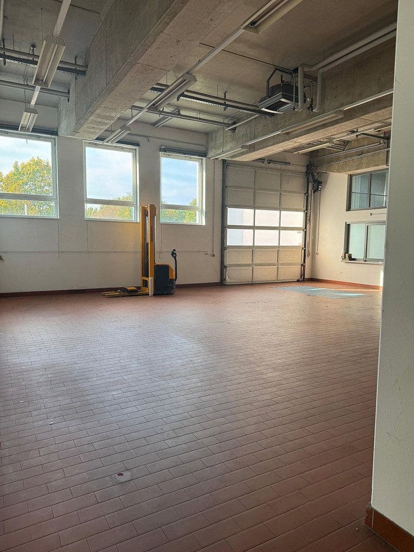 Prenájom kancelárie 175 m², Anna-Schneider-Steig 19, Köln, Severné Porýnie - Westfálsko Prenájom kancelárie 175 m², Anna-Schneider-Steig 19, Köln, Severné Porýnie - Westfálsko