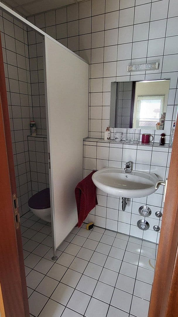 Prenájom kancelárie 76 m², Leonhardstraße 4, Eislingen/Fils, Bádensko-Wurttembersko Prenájom kancelárie 76 m², Leonhardstraße 4, Eislingen/Fils, Bádensko-Wurttembersko