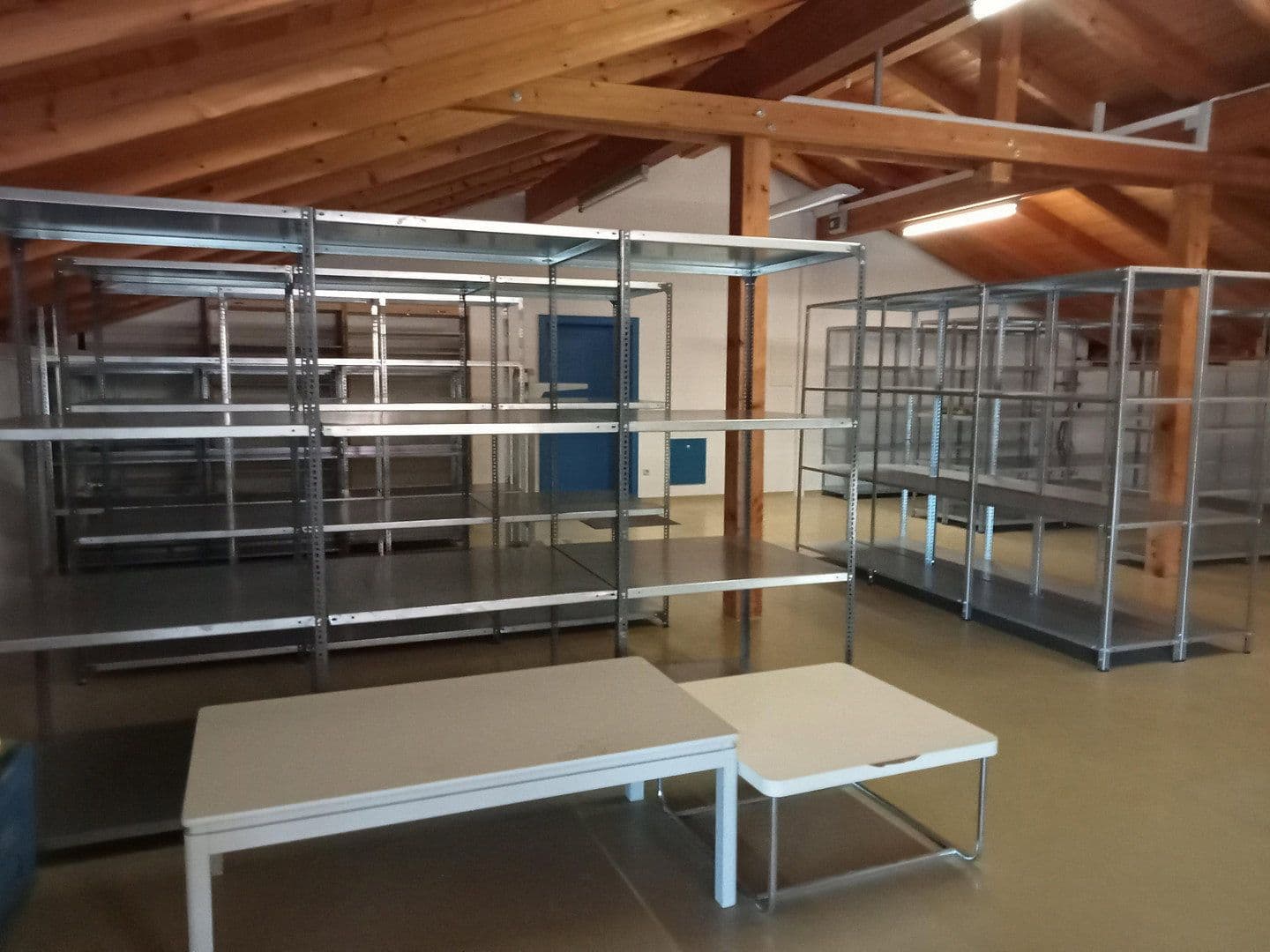 Prenájom nebytového priestoru 2.100 m², Auenweg 20, Eichendorf, Bavorsko Prenájom nebytového priestoru 2.100 m², Auenweg 20, Eichendorf, Bavorsko