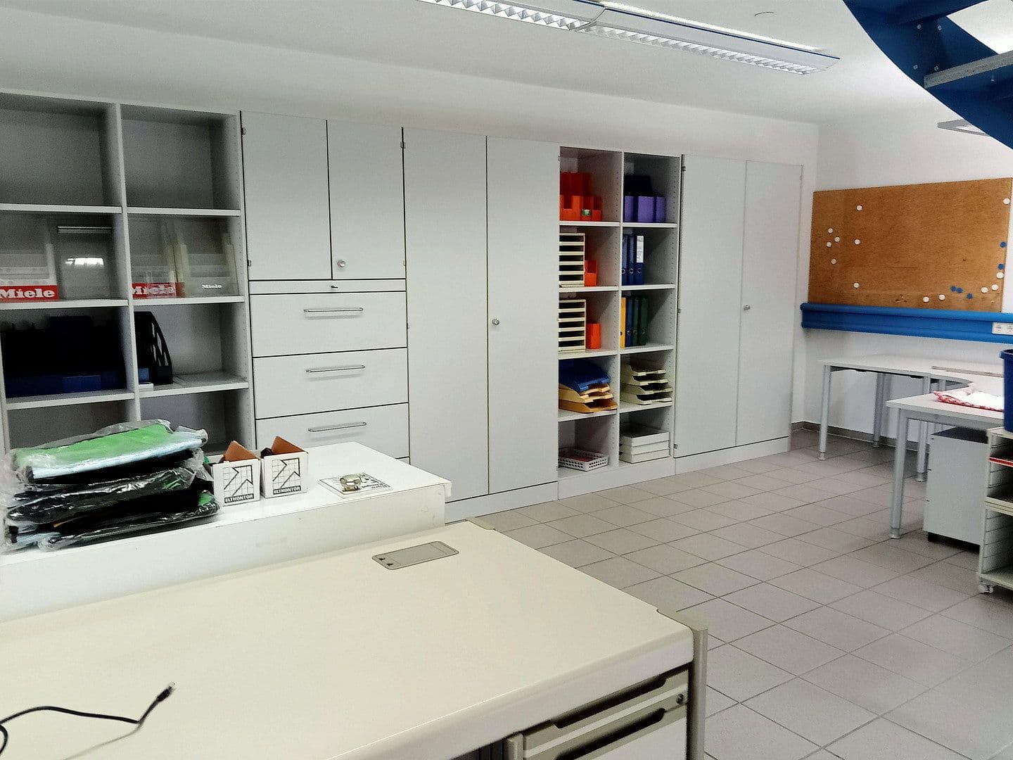 Prenájom nebytového priestoru 2.100 m², Auenweg 20, Eichendorf, Bavorsko Prenájom nebytového priestoru 2.100 m², Auenweg 20, Eichendorf, Bavorsko