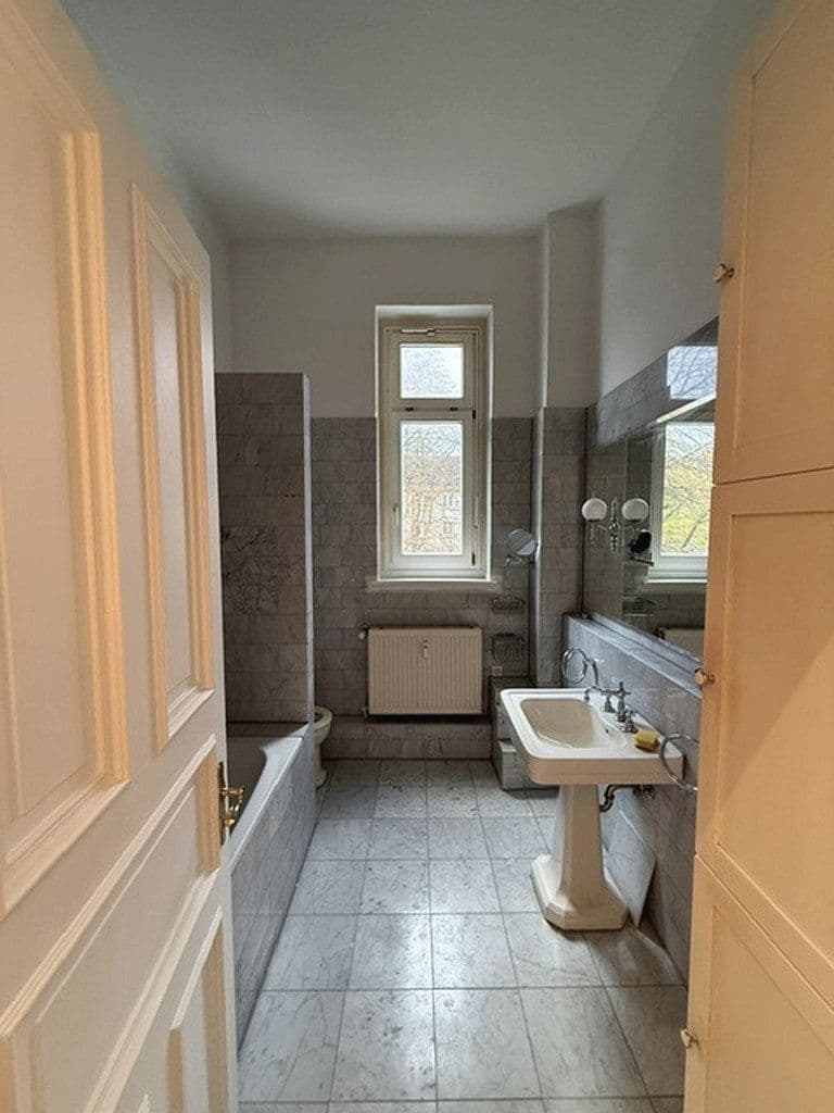Predaj bytu 2-izbový 90 m², Hamburg, Hamburg Predaj bytu 2-izbový 90 m², Hamburg, Hamburg