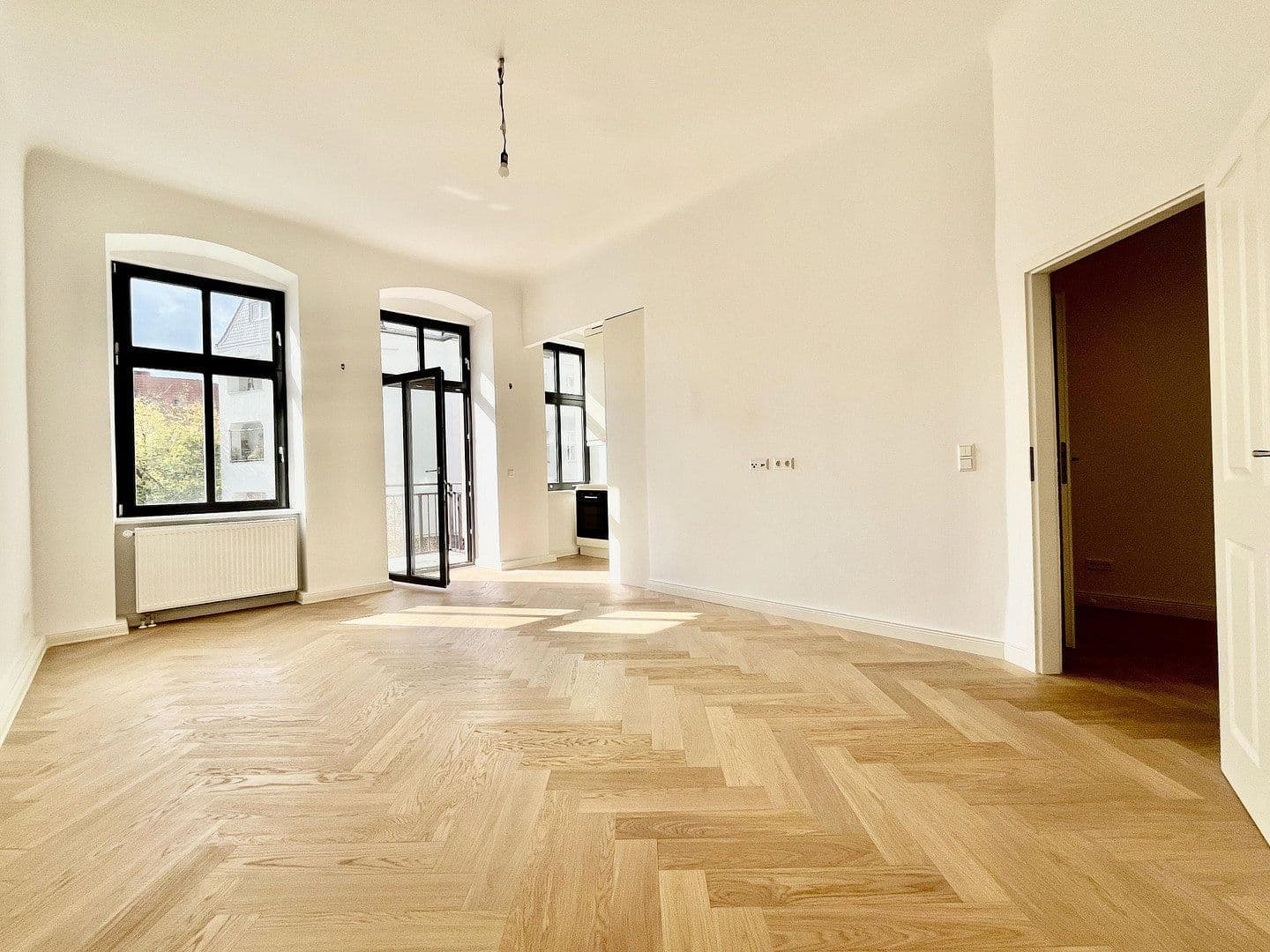 Prenájom bytu 3-izbový 59 m², Schöneberger Str. 9, Berlin, Berlín Prenájom bytu 3-izbový 59 m², Schöneberger Str. 9, Berlin, Berlín