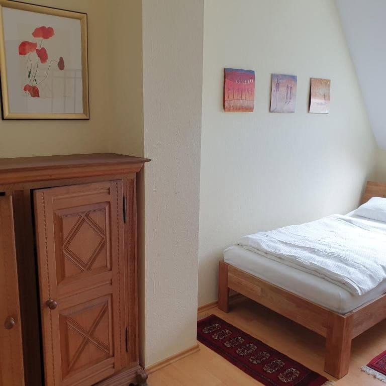 Prenájom bytu 4-izbový 76 m², Nieberdingstraße 15, Steinfeld, Dolné Sasko Prenájom bytu 4-izbový 76 m², Nieberdingstraße 15, Steinfeld, Dolné Sasko