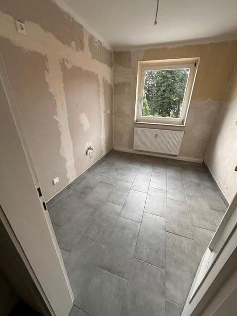 Prenájom bytu 3-izbový 71 m², Fischerstr. 70, Eschweiler, Severné Porýnie - Westfálsko Prenájom bytu 3-izbový 71 m², Fischerstr. 70, Eschweiler, Severné Porýnie - Westfálsko