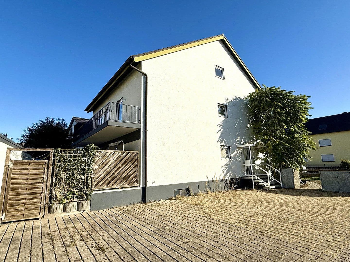 Predaj bytu 3-izbový 98 m², Speyer, Porýnie-Falcko Predaj bytu 3-izbový 98 m², Speyer, Porýnie-Falcko