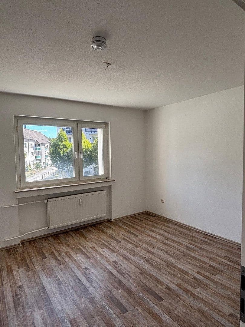 Prenájom bytu 3-izbový 65 m², Drei Knappen 18, Oberhausen, Severné Porýnie - Westfálsko Prenájom bytu 3-izbový 65 m², Drei Knappen 18, Oberhausen, Severné Porýnie - Westfálsko