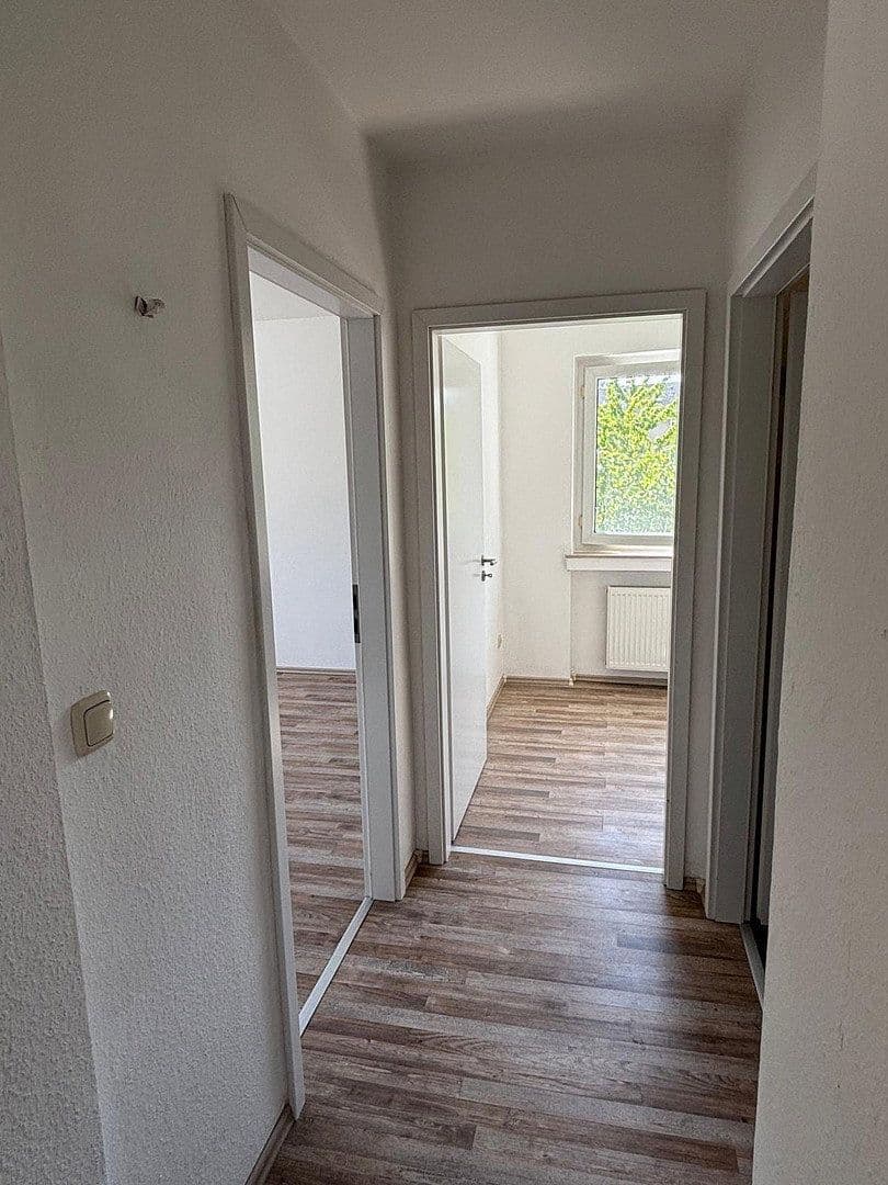 Prenájom bytu 3-izbový 65 m², Drei Knappen 18, Oberhausen, Severné Porýnie - Westfálsko Prenájom bytu 3-izbový 65 m², Drei Knappen 18, Oberhausen, Severné Porýnie - Westfálsko