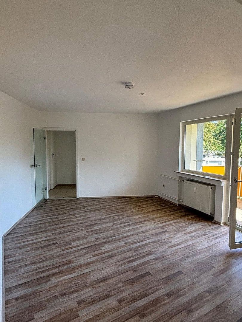 Prenájom bytu 3-izbový 65 m², Drei Knappen 18, Oberhausen, Severné Porýnie - Westfálsko Prenájom bytu 3-izbový 65 m², Drei Knappen 18, Oberhausen, Severné Porýnie - Westfálsko