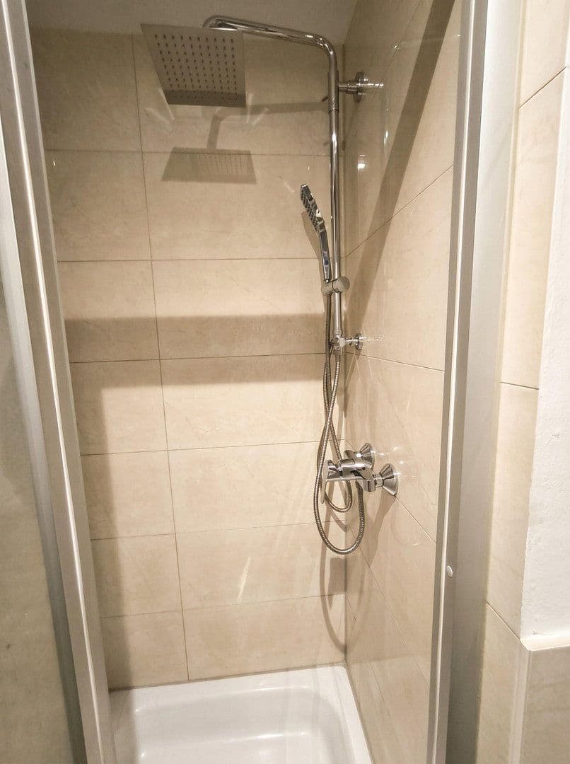 Prenájom bytu 2-izbový 55 m², Demmeringstraße 68, Leipzig, Sasko Prenájom bytu 2-izbový 55 m², Demmeringstraße 68, Leipzig, Sasko
