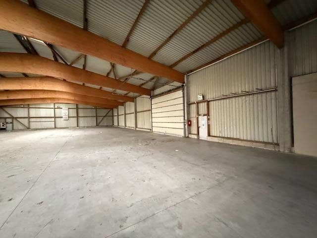 Prenájom nebytového priestoru 7.593 m², Bad Köstritz, Durínsko Prenájom nebytového priestoru 7.593 m², Bad Köstritz, Durínsko