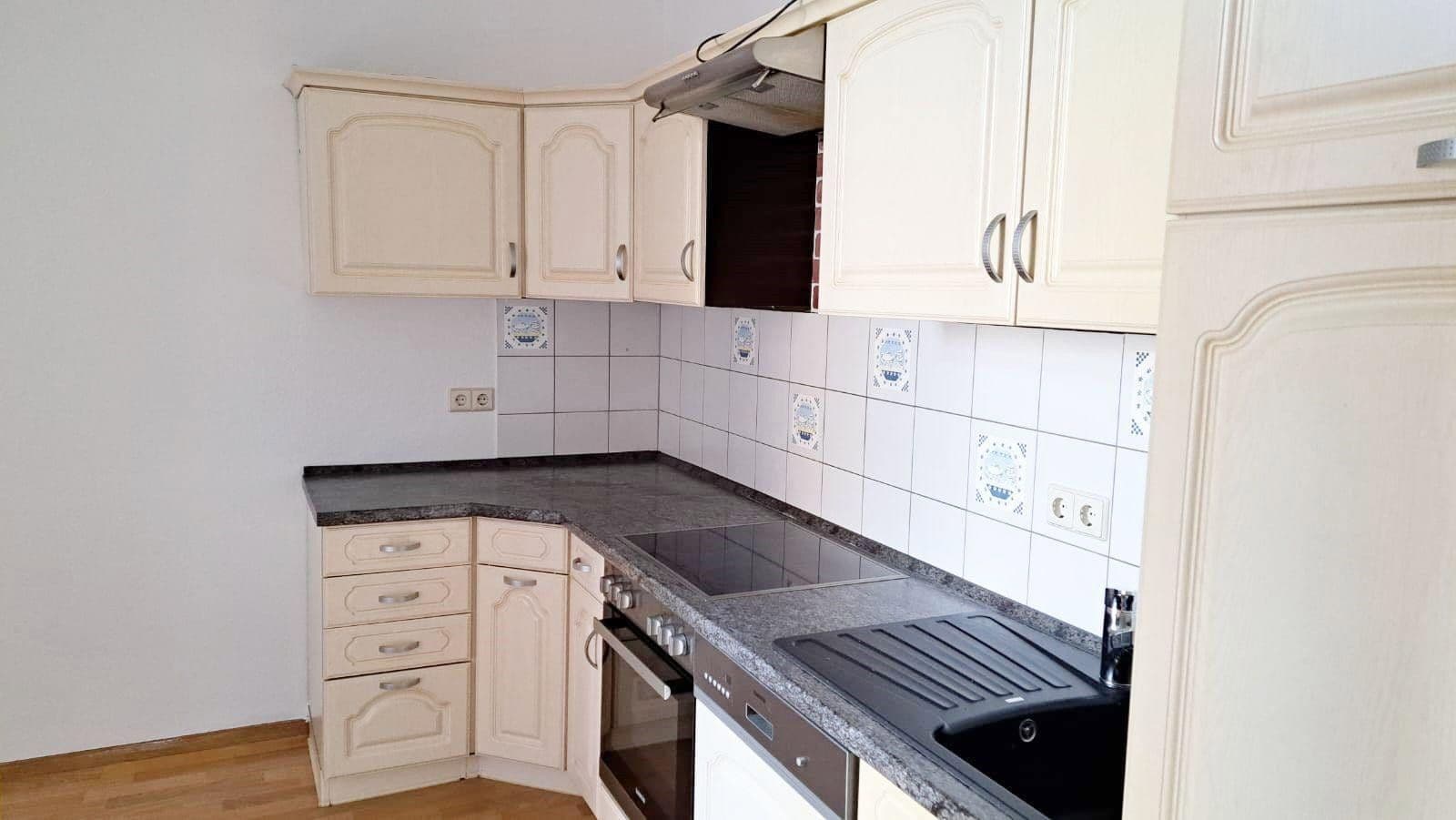 Predaj domu 430 m², pozemok 430 m², Zwickau, Sasko Predaj domu 430 m², pozemok 430 m², Zwickau, Sasko