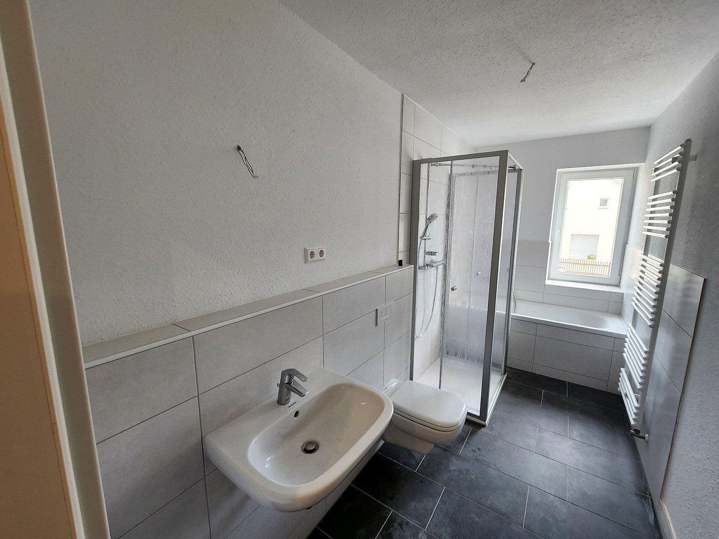 Prenájom bytu 3-izbový 68 m², Rudolf-Breitscheid-Straße 21, Lichtenstein/Sachsen, Sasko Prenájom bytu 3-izbový 68 m², Rudolf-Breitscheid-Straße 21, Lichtenstein/Sachsen, Sasko