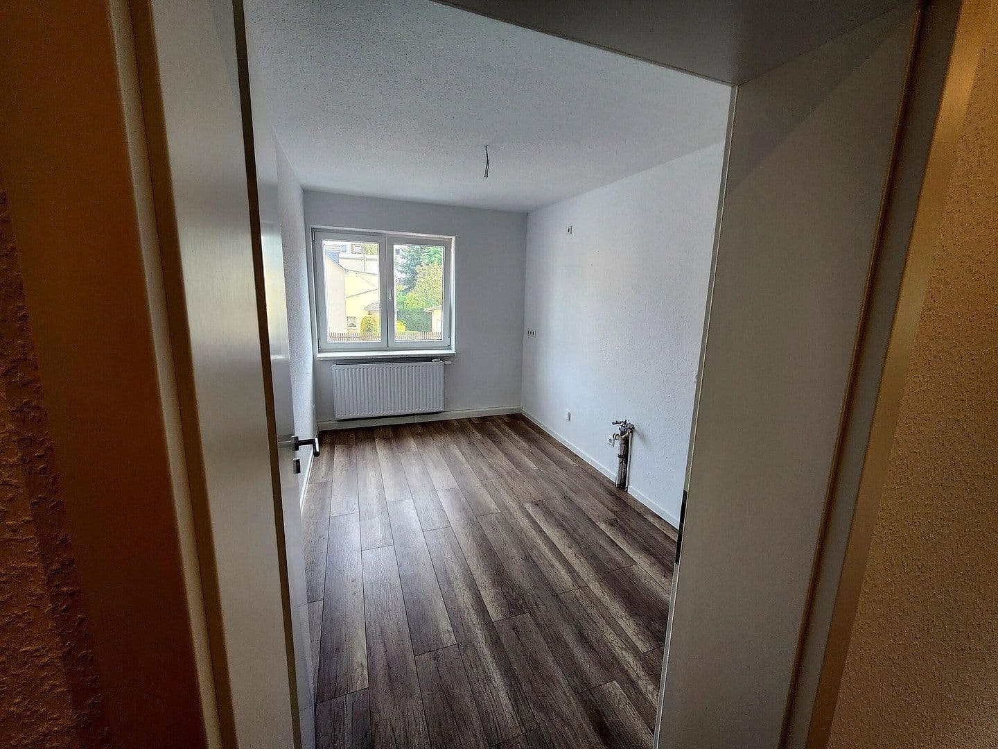 Prenájom bytu 3-izbový 68 m², Rudolf-Breitscheid-Straße 21, Lichtenstein/Sachsen, Sasko Prenájom bytu 3-izbový 68 m², Rudolf-Breitscheid-Straße 21, Lichtenstein/Sachsen, Sasko
