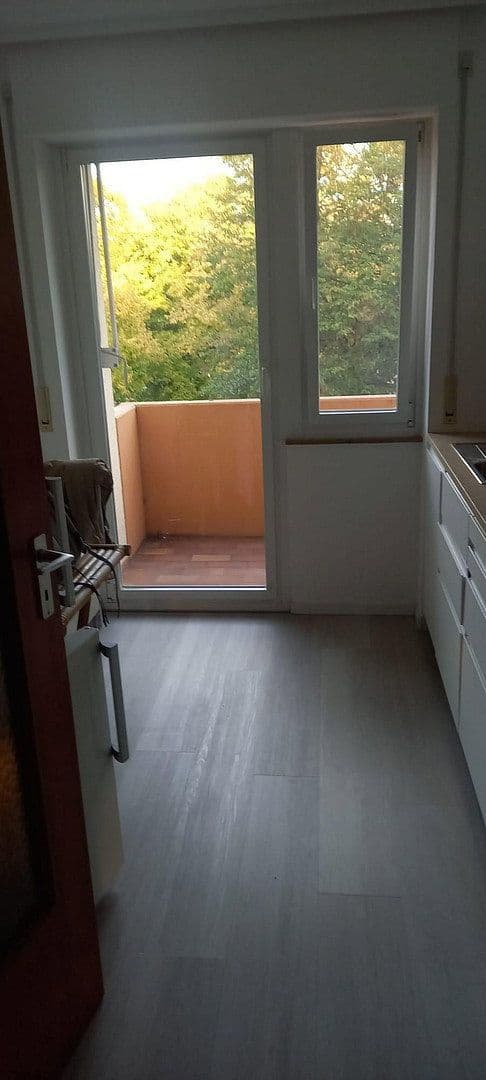 Predaj bytu 3-izbový 80 m², Einsteintr. 3, Stuttgart, Bádensko-Wurttembersko Predaj bytu 3-izbový 80 m², Einsteintr. 3, Stuttgart, Bádensko-Wurttembersko