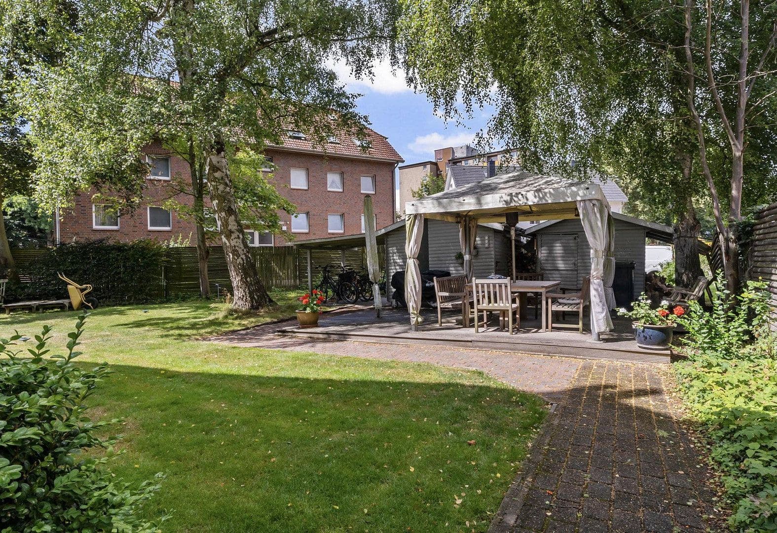 Predaj bytu 5-izbový 127 m², Organistenweg 5, Buxtehude, Dolné Sasko Predaj bytu 5-izbový 127 m², Organistenweg 5, Buxtehude, Dolné Sasko