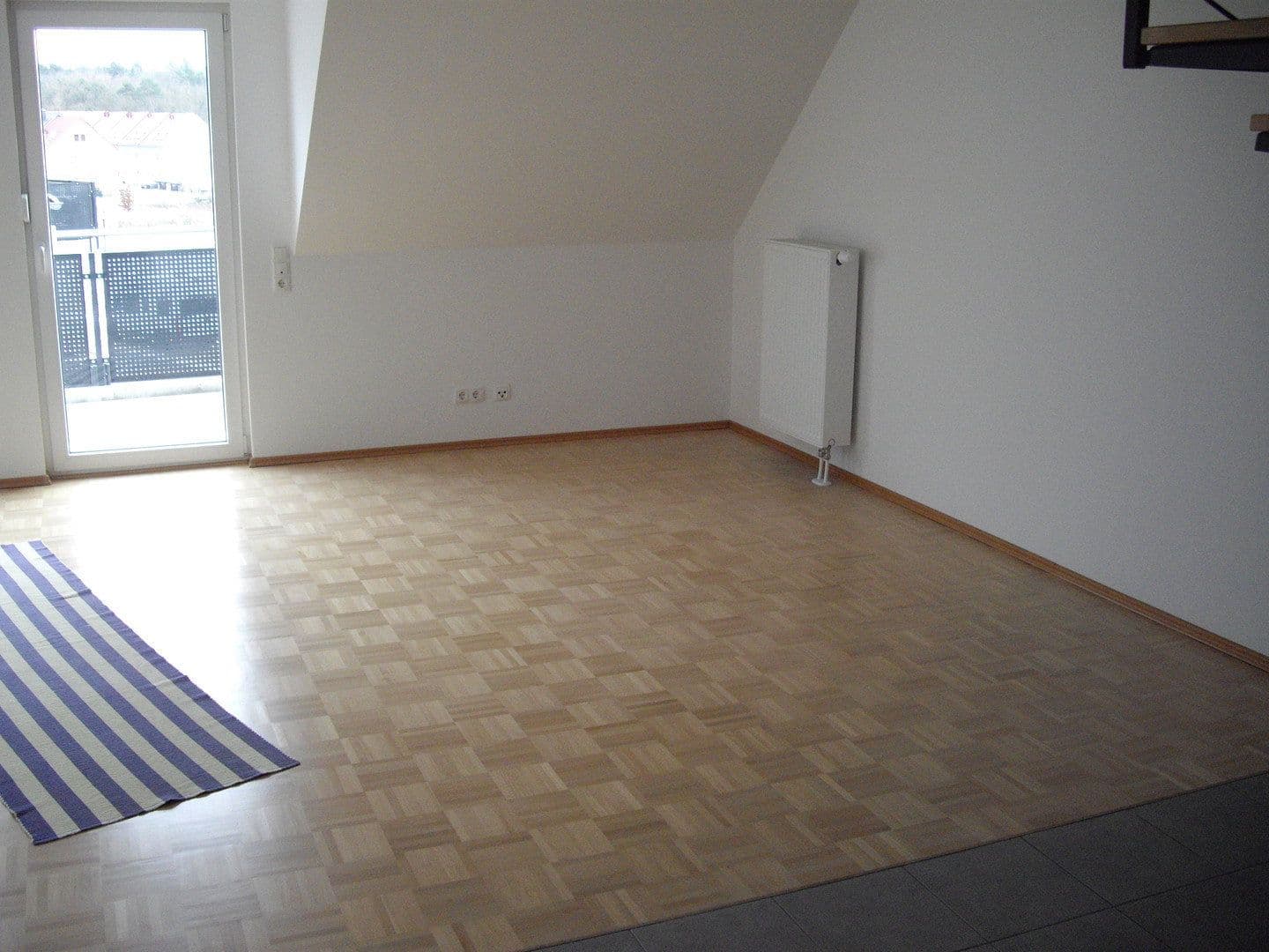 Prenájom bytu 4-izbový 103 m², Reichsdorfstraße 5, Sennfeld, Bavorsko Prenájom bytu 4-izbový 103 m², Reichsdorfstraße 5, Sennfeld, Bavorsko