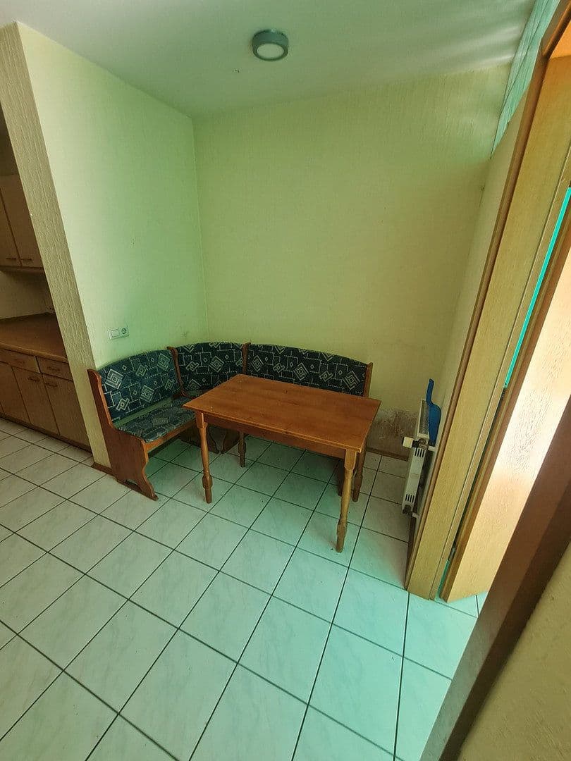 Prenájom bytu 4-izbový 105 m², Orchideenweg 3, Stutensee, Bádensko-Wurttembersko Prenájom bytu 4-izbový 105 m², Orchideenweg 3, Stutensee, Bádensko-Wurttembersko