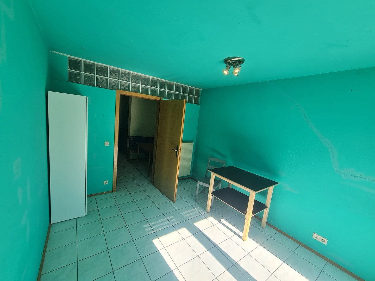Prenájom bytu 4-izbový 105 m², Orchideenweg 3, Stutensee, Bádensko-Wurttembersko Prenájom bytu 4-izbový 105 m², Orchideenweg 3, Stutensee, Bádensko-Wurttembersko