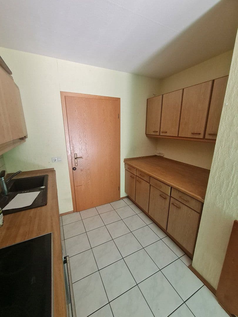 Prenájom bytu 4-izbový 105 m², Orchideenweg 3, Stutensee, Bádensko-Wurttembersko Prenájom bytu 4-izbový 105 m², Orchideenweg 3, Stutensee, Bádensko-Wurttembersko