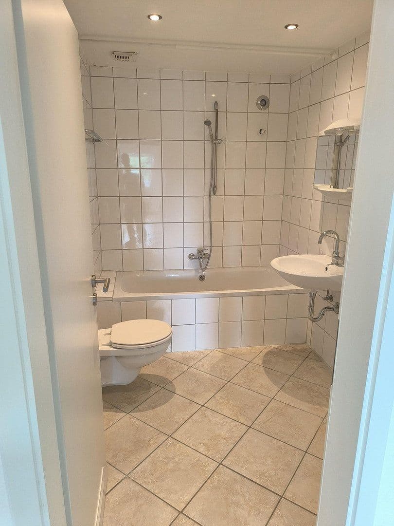Prenájom kancelárie 47 m², An der Steig 17, Stadecken-Elsheim, Porýnie-Falcko Prenájom kancelárie 47 m², An der Steig 17, Stadecken-Elsheim, Porýnie-Falcko