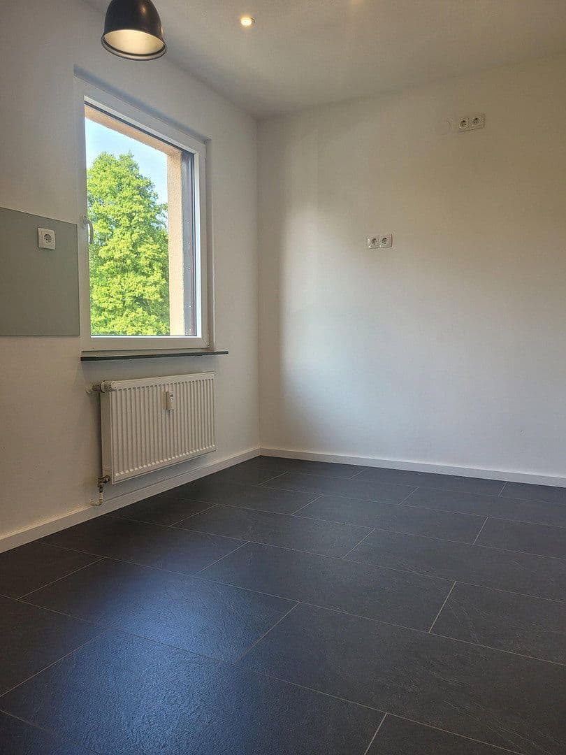 Prenájom bytu 3-izbový 92 m², Vosskamp 23, Wedemark, Dolné Sasko Prenájom bytu 3-izbový 92 m², Vosskamp 23, Wedemark, Dolné Sasko