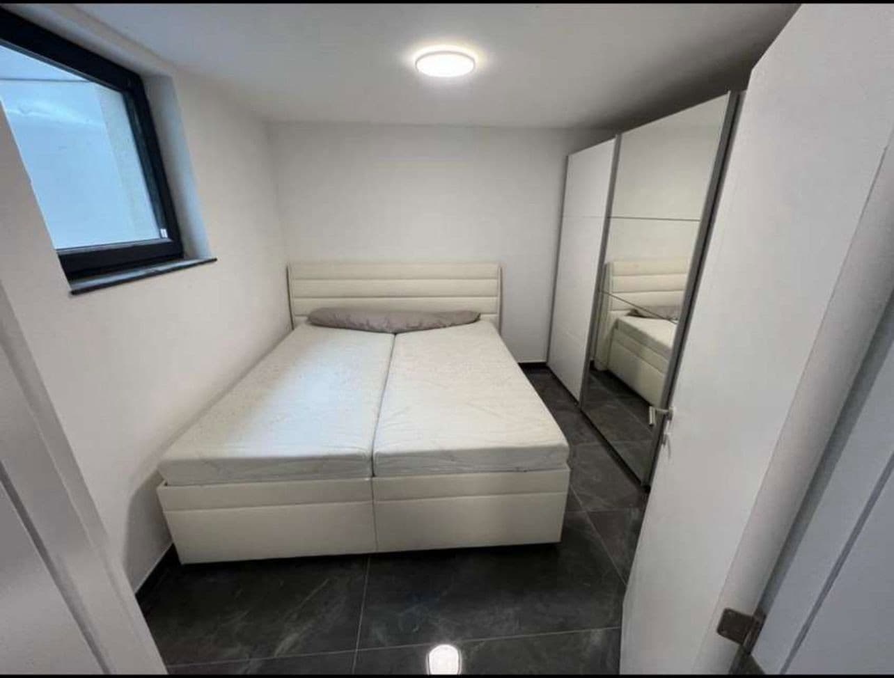 Prenájom bytu 2-izbový 55 m², Auf der Weingartsweide 20 A, Neuberg, Hesensko Prenájom bytu 2-izbový 55 m², Auf der Weingartsweide 20 A, Neuberg, Hesensko