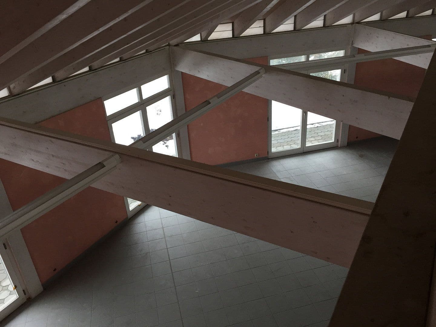 Prenájom nebytového priestoru 450 m², Zum Tälchen 2, Wilsdruff, Sasko Prenájom nebytového priestoru 450 m², Zum Tälchen 2, Wilsdruff, Sasko