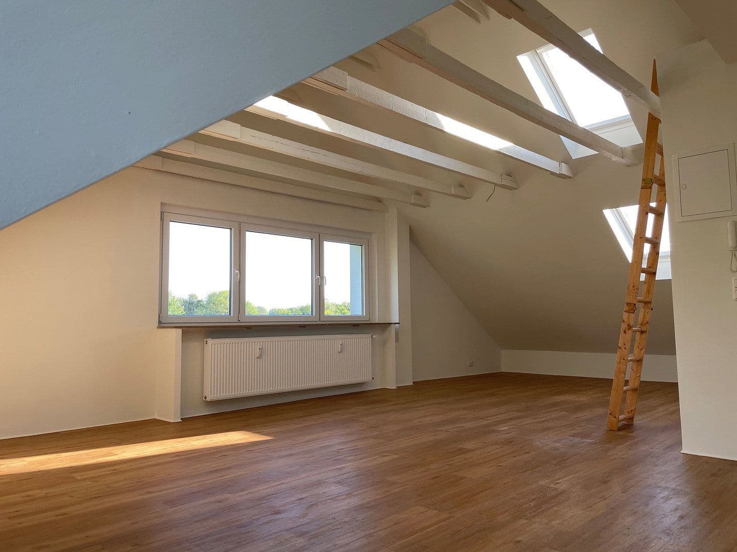 Prenájom bytu 1-izbový 46 m², Saalestr. 30, Essen, Severné Porýnie - Westfálsko Prenájom bytu 1-izbový 46 m², Saalestr. 30, Essen, Severné Porýnie - Westfálsko