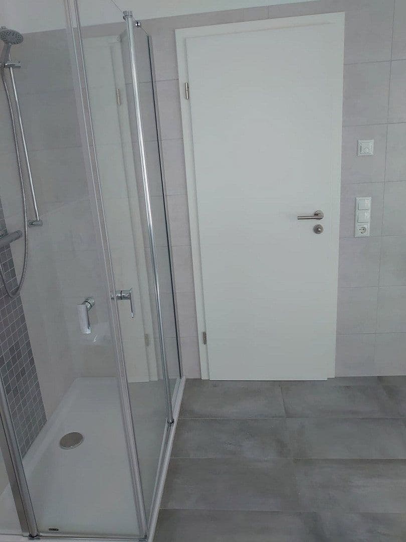 Prenájom bytu 2-izbový 94 m², Humboldtstraße 8, Reichenbach, Sasko Prenájom bytu 2-izbový 94 m², Humboldtstraße 8, Reichenbach, Sasko