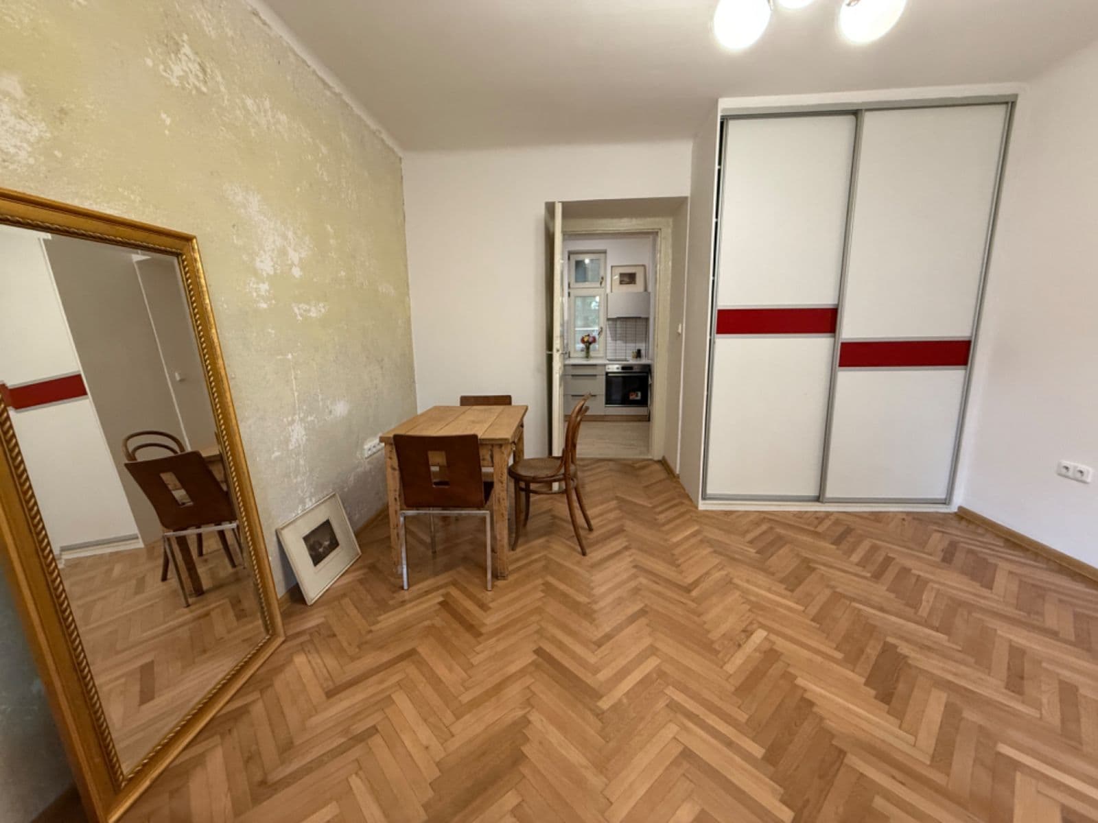 Prenájom bytu 2-izbový 48 m², Čajkovského, Praha, Praha Prenájom bytu 2-izbový 48 m², Čajkovského, Praha, Praha