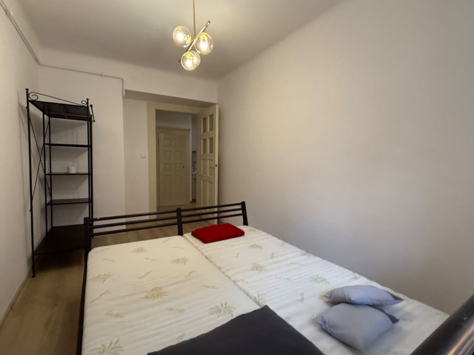 Prenájom bytu 2-izbový 48 m², Čajkovského, Praha, Praha Prenájom bytu 2-izbový 48 m², Čajkovského, Praha, Praha