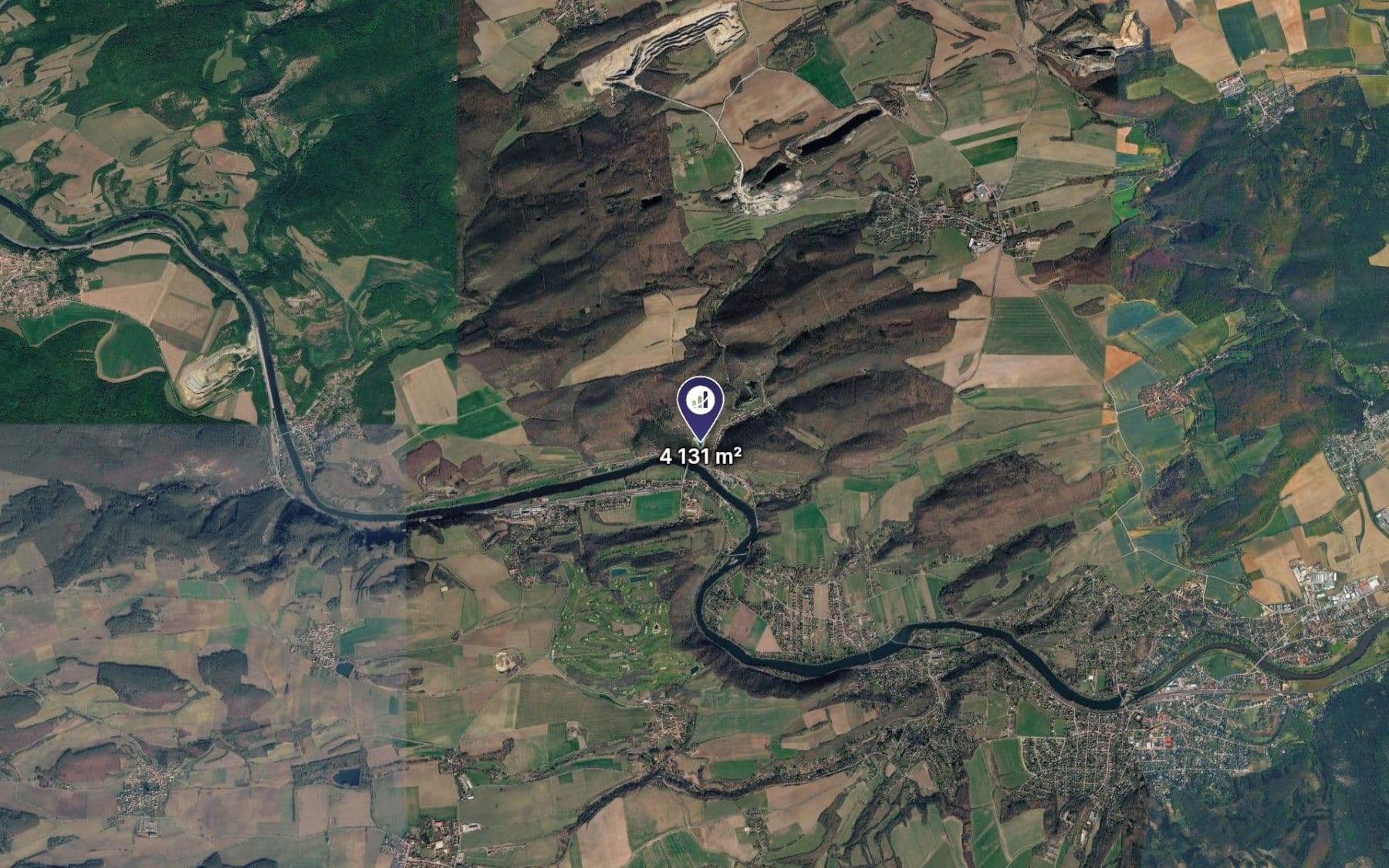 Predaj pozemku 4.131 m², Karlštejn, Středočeský kraj Predaj pozemku 4.131 m², Karlštejn, Středočeský kraj