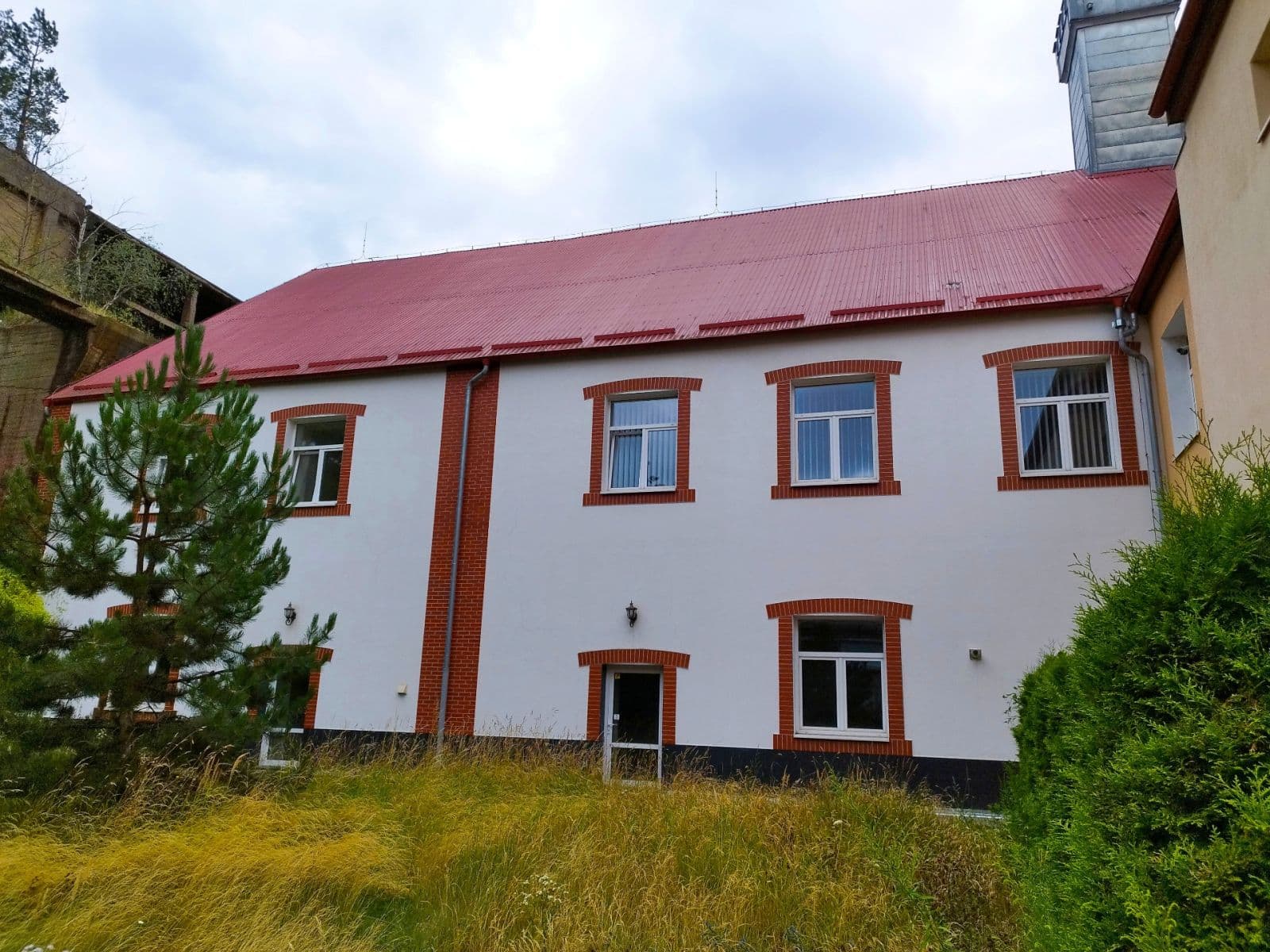 Predaj domu 1.612 m², pozemok 2.585 m², Huťská, Kladno, Středočeský kraj Predaj domu 1.612 m², pozemok 2.585 m², Huťská, Kladno, Středočeský kraj