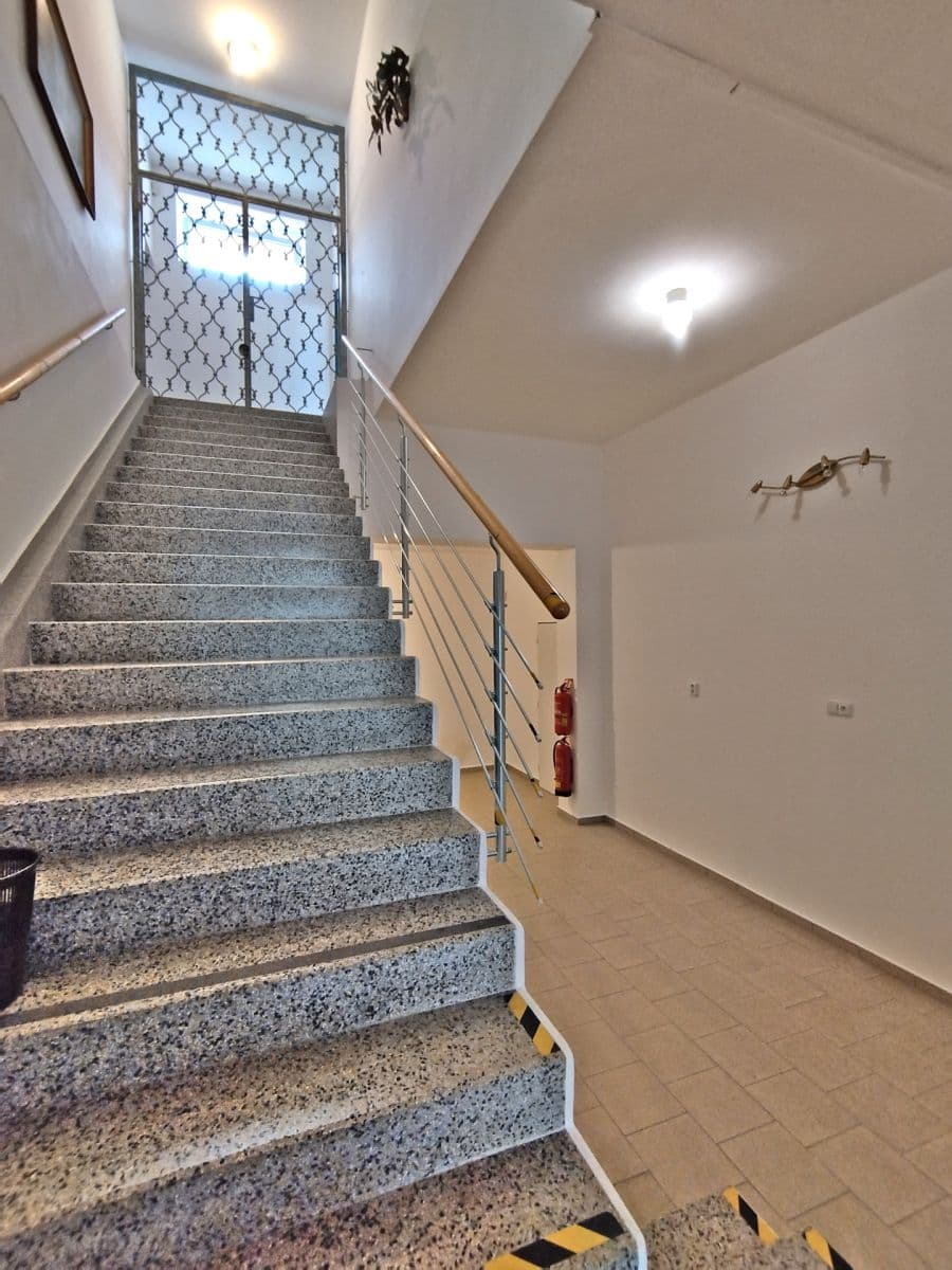 Predaj domu 1.612 m², pozemok 2.585 m², Huťská, Kladno, Středočeský kraj Predaj domu 1.612 m², pozemok 2.585 m², Huťská, Kladno, Středočeský kraj
