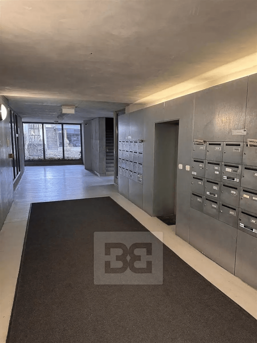 Prenájom garáže 33 m², Štítného, Praha, Praha Prenájom garáže 33 m², Štítného, Praha, Praha