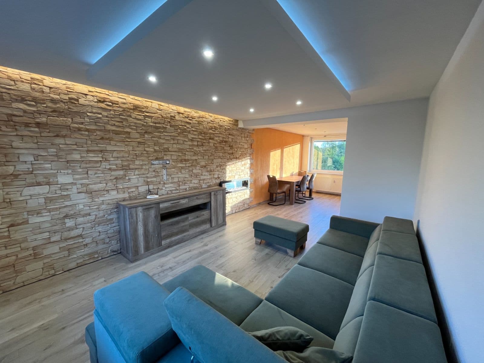 Predaj bytu 3-izbový 78 m², Sehradice, Zlínský kraj Predaj bytu 3-izbový 78 m², Sehradice, Zlínský kraj