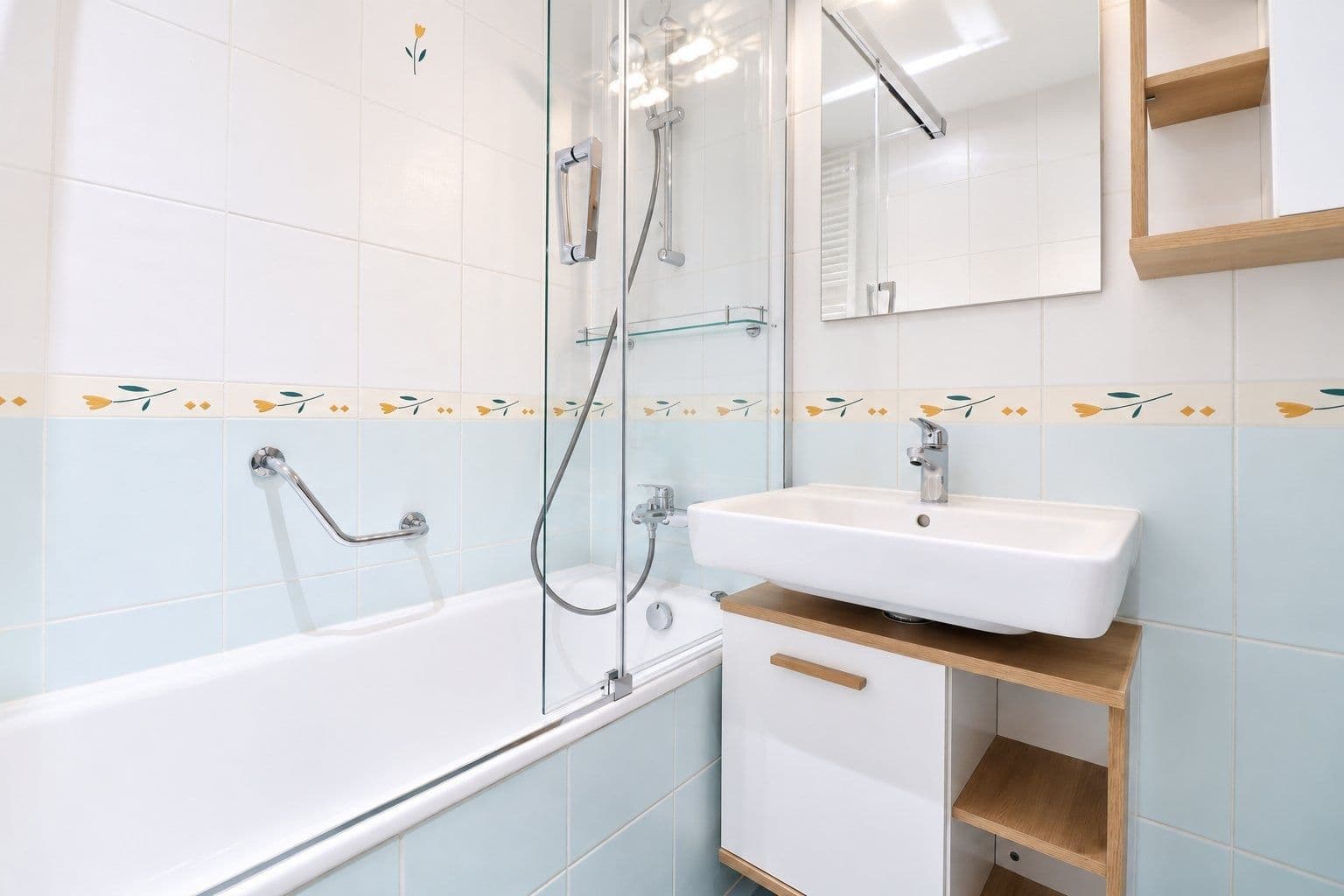 Prenájom bytu 3-izbový 76 m², Kopřivnická, Praha, Praha Prenájom bytu 3-izbový 76 m², Kopřivnická, Praha, Praha