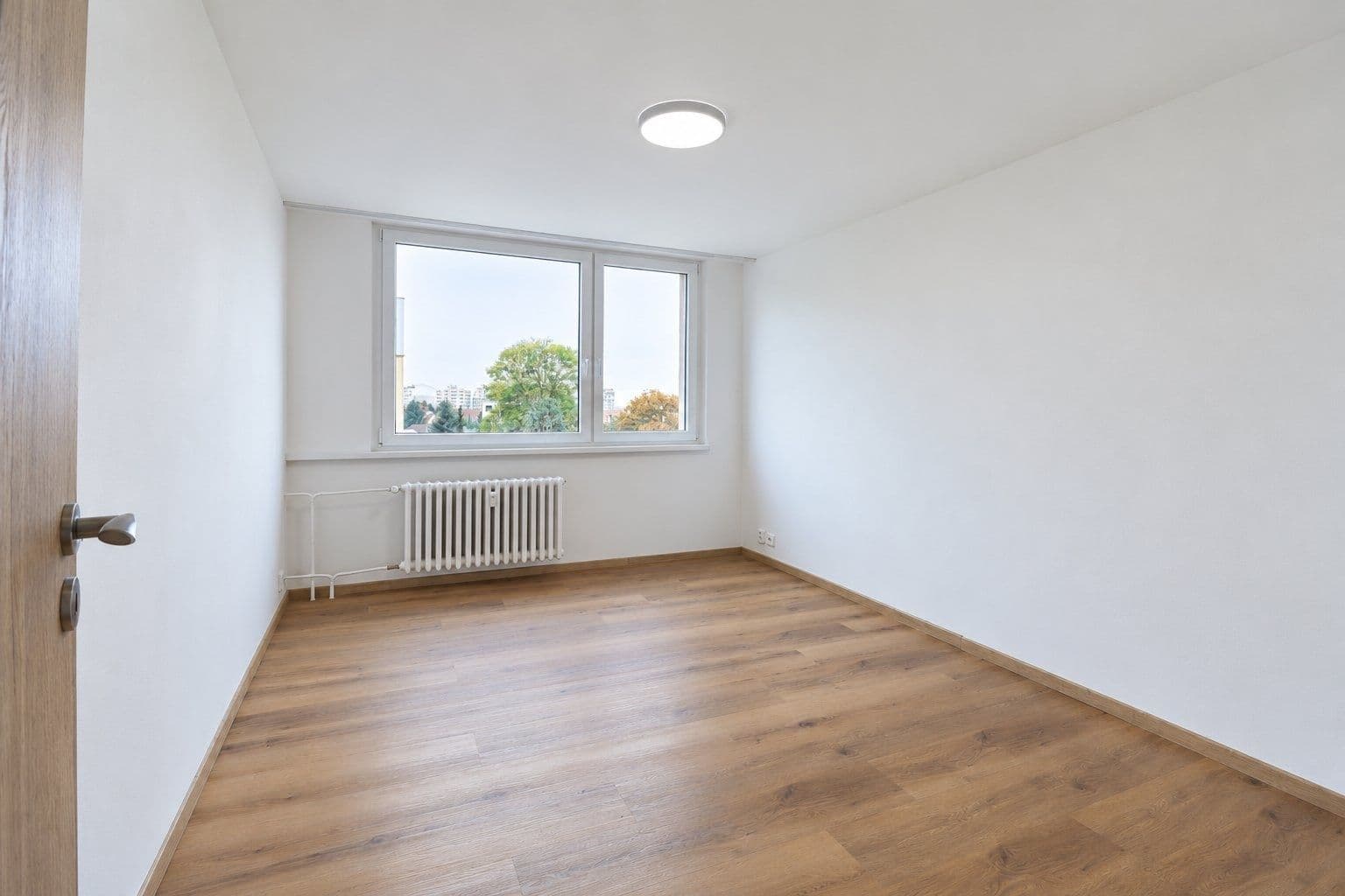 Prenájom bytu 3-izbový 76 m², Kopřivnická, Praha, Praha Prenájom bytu 3-izbový 76 m², Kopřivnická, Praha, Praha