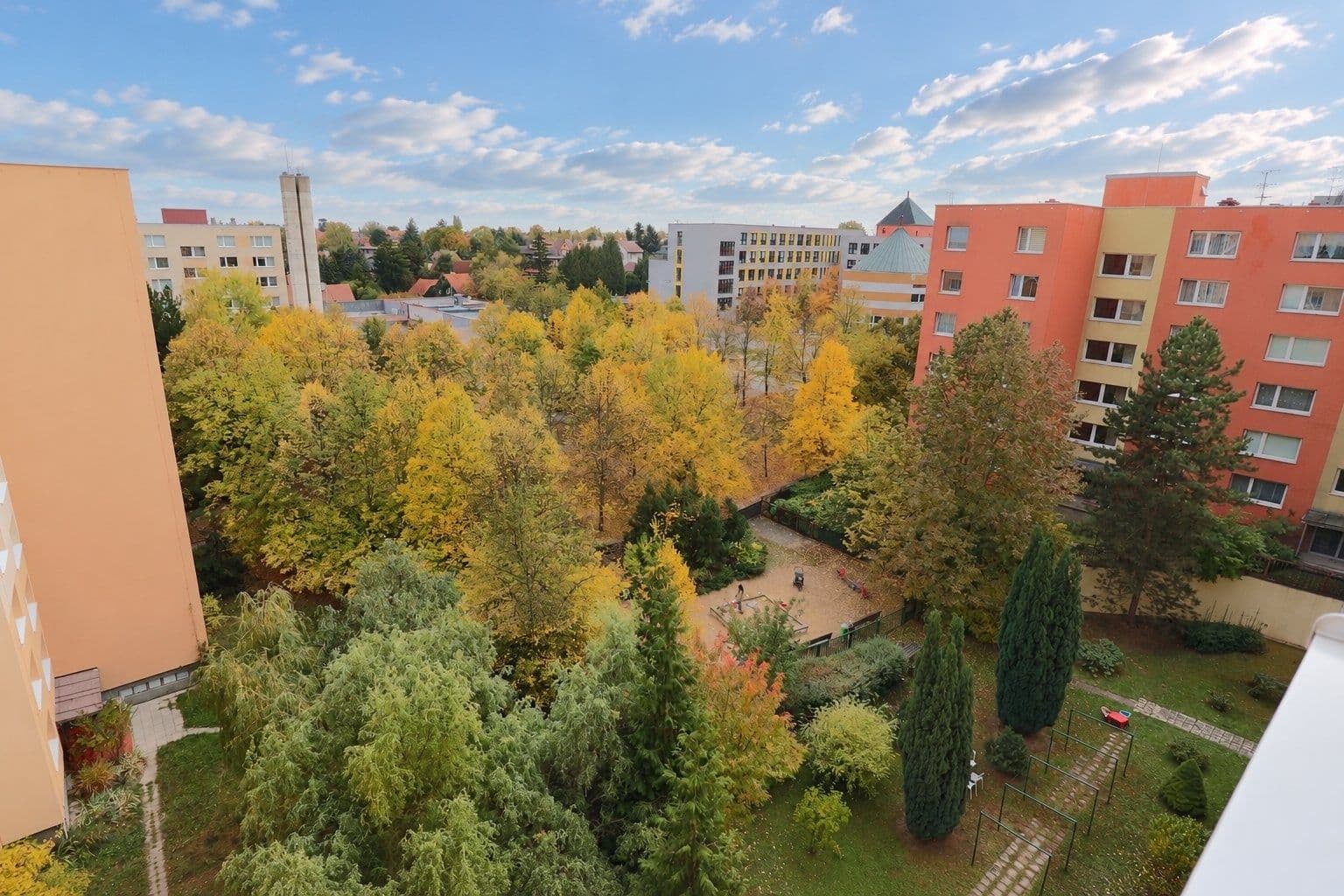 Prenájom bytu 3-izbový 78 m², Voskovcova, Praha, Praha Prenájom bytu 3-izbový 78 m², Voskovcova, Praha, Praha