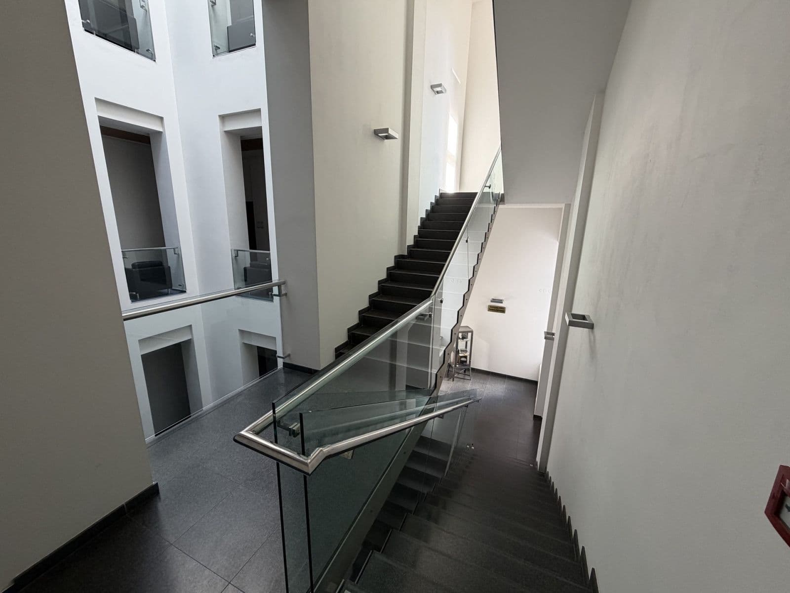 Prenájom kancelárie 155 m², Lidická, Brno, Jihomoravský kraj Prenájom kancelárie 155 m², Lidická, Brno, Jihomoravský kraj