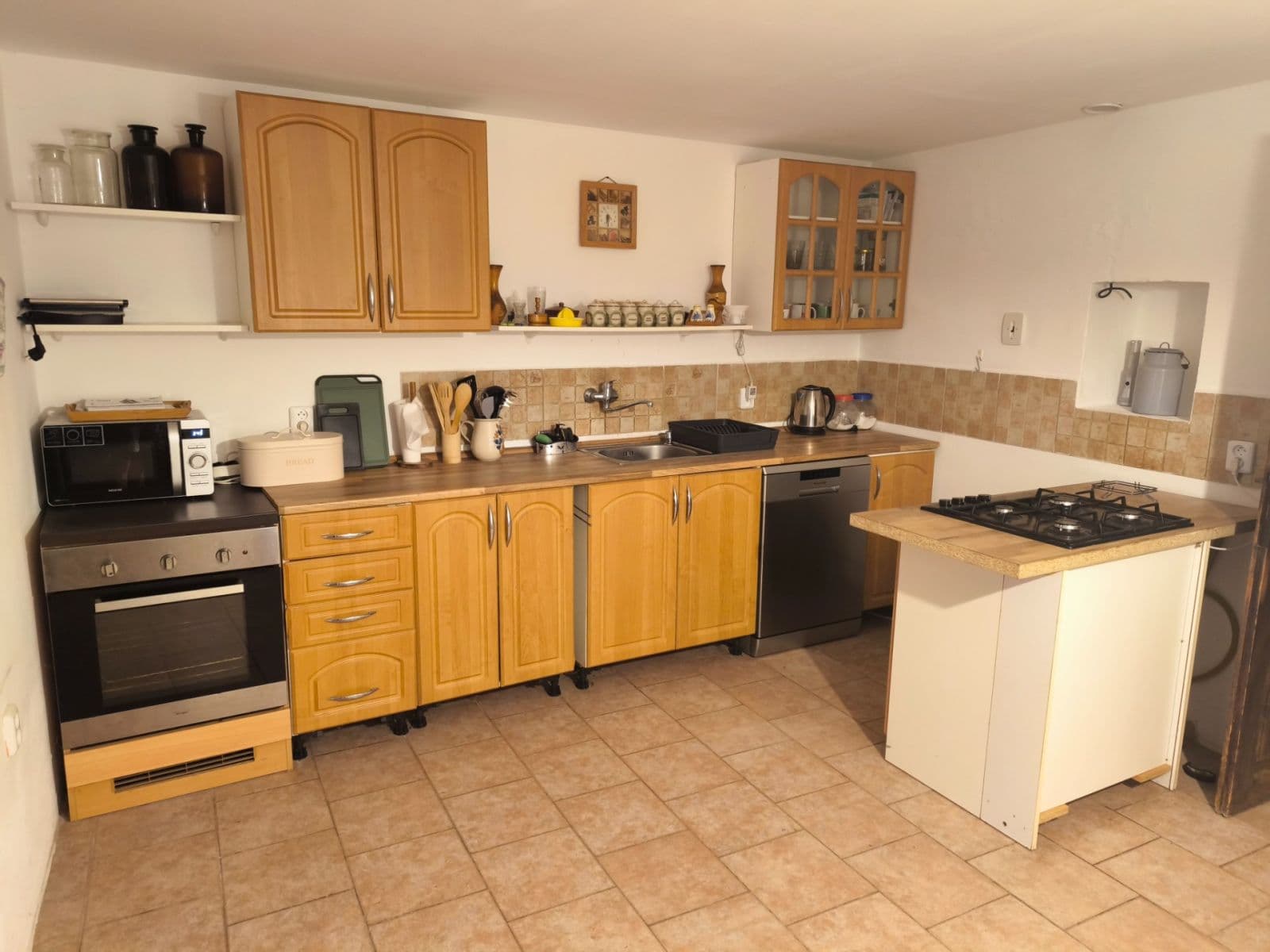 Predaj domu 158 m², pozemok 1.019 m², Dívčice, Jihočeský kraj Predaj domu 158 m², pozemok 1.019 m², Dívčice, Jihočeský kraj