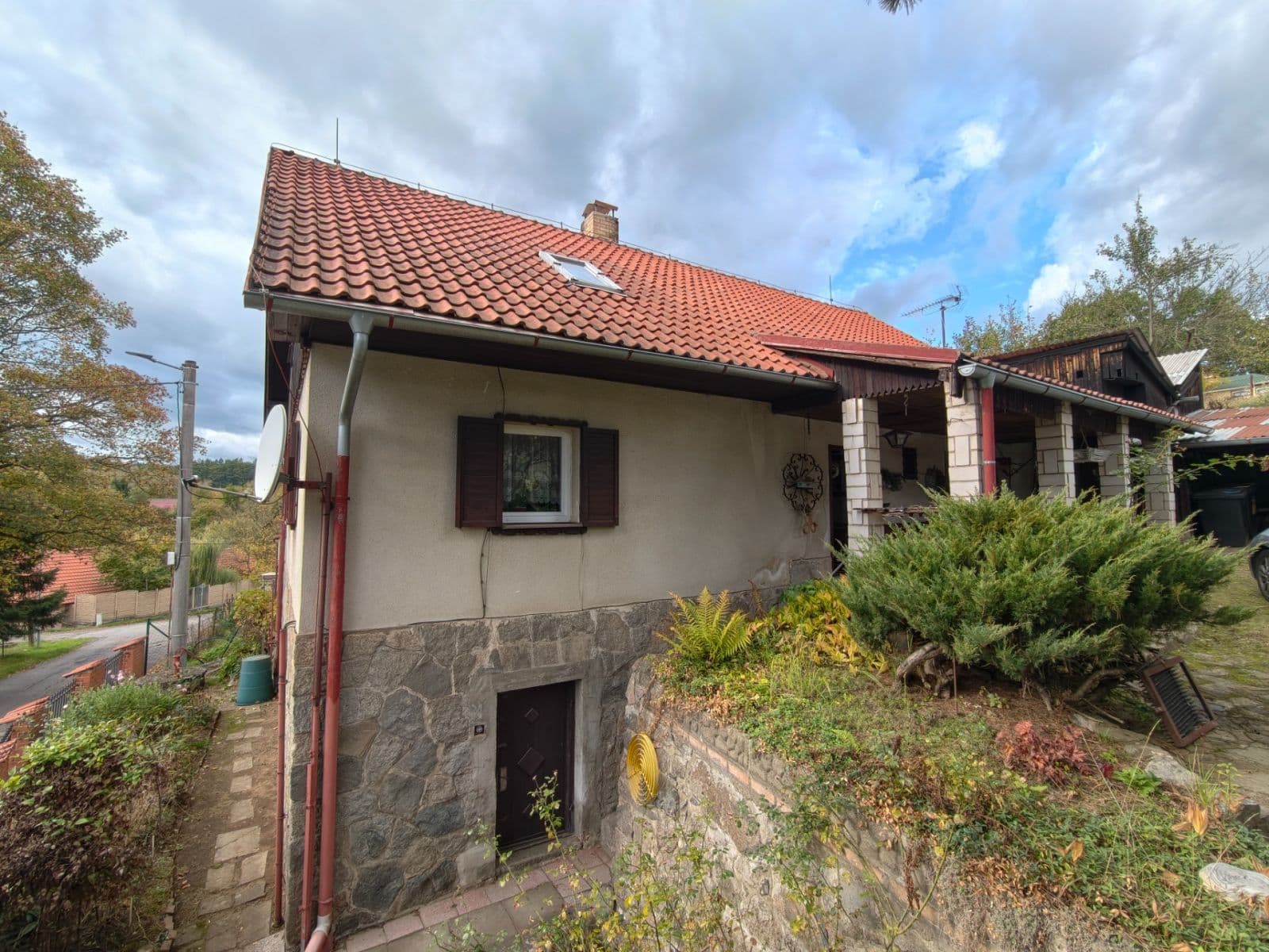 Predaj domu 199 m², pozemok 766 m², Velké Popovice, Středočeský kraj Predaj domu 199 m², pozemok 766 m², Velké Popovice, Středočeský kraj