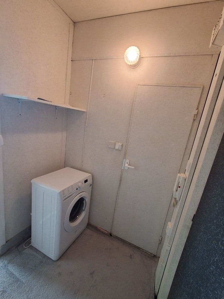 Predaj bytu 1-izbový 34 m², Jesenická, Plzeň, Plzeňský kraj Predaj bytu 1-izbový 34 m², Jesenická, Plzeň, Plzeňský kraj