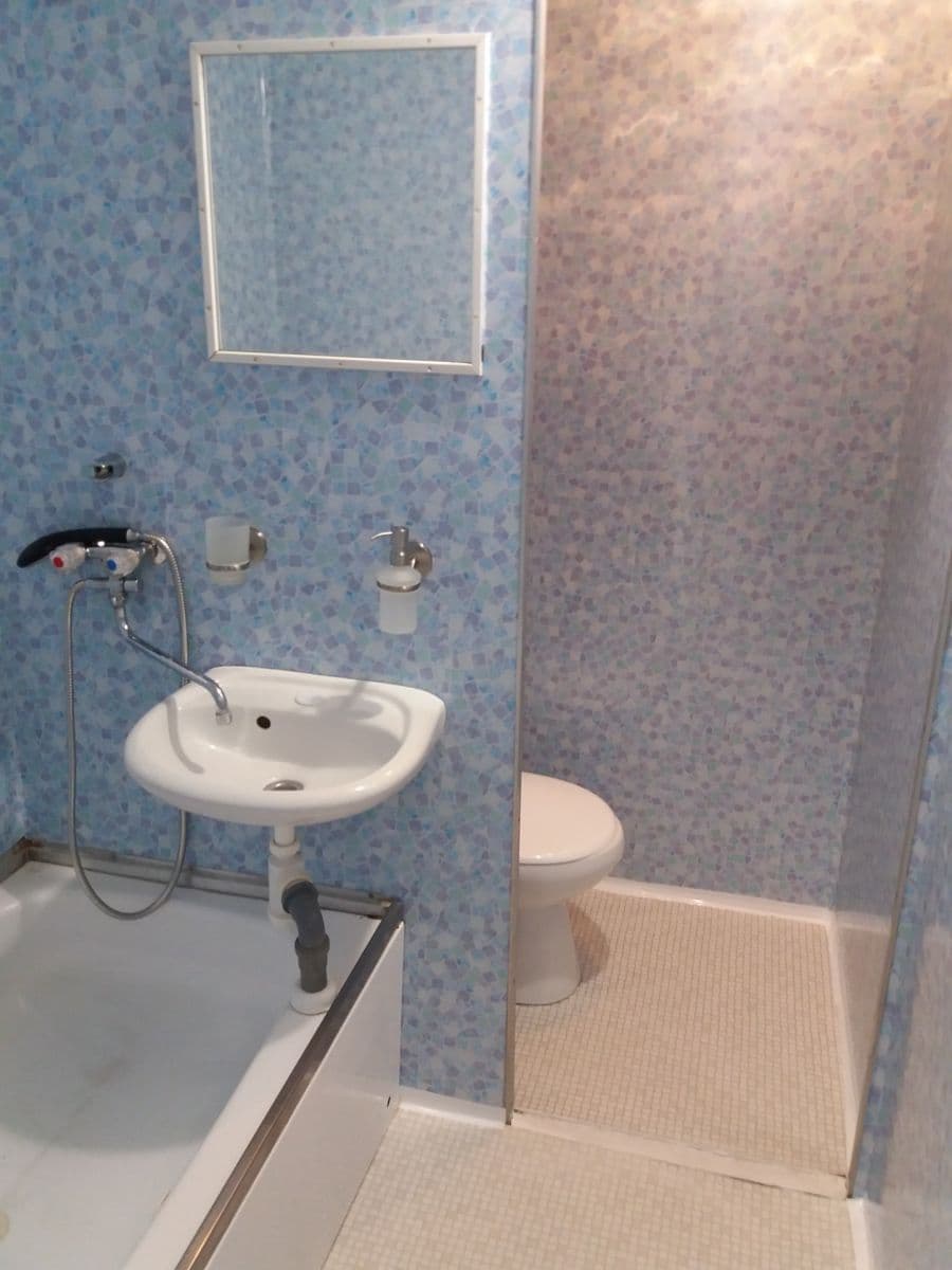 Predaj bytu 1-izbový 34 m², Jesenická, Plzeň, Plzeňský kraj Predaj bytu 1-izbový 34 m², Jesenická, Plzeň, Plzeňský kraj