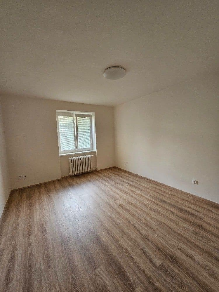 Predaj bytu 3-izbový 68 m², U Červených domků, Hodonín, Jihomoravský kraj Predaj bytu 3-izbový 68 m², U Červených domků, Hodonín, Jihomoravský kraj