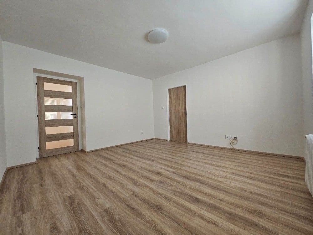 Predaj bytu 3-izbový 68 m², U Červených domků, Hodonín, Jihomoravský kraj Predaj bytu 3-izbový 68 m², U Červených domků, Hodonín, Jihomoravský kraj